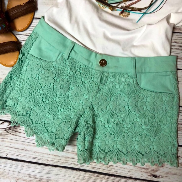 NWT Stretchy I Too Boho Mint Crochet Short - Picture 5 of 6